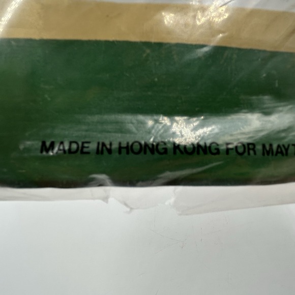 VTG New Swedish  Christmas Tablecloth 1980s Holiday 54x90 Plastic‎ Never Opened - Picture 6 of 7